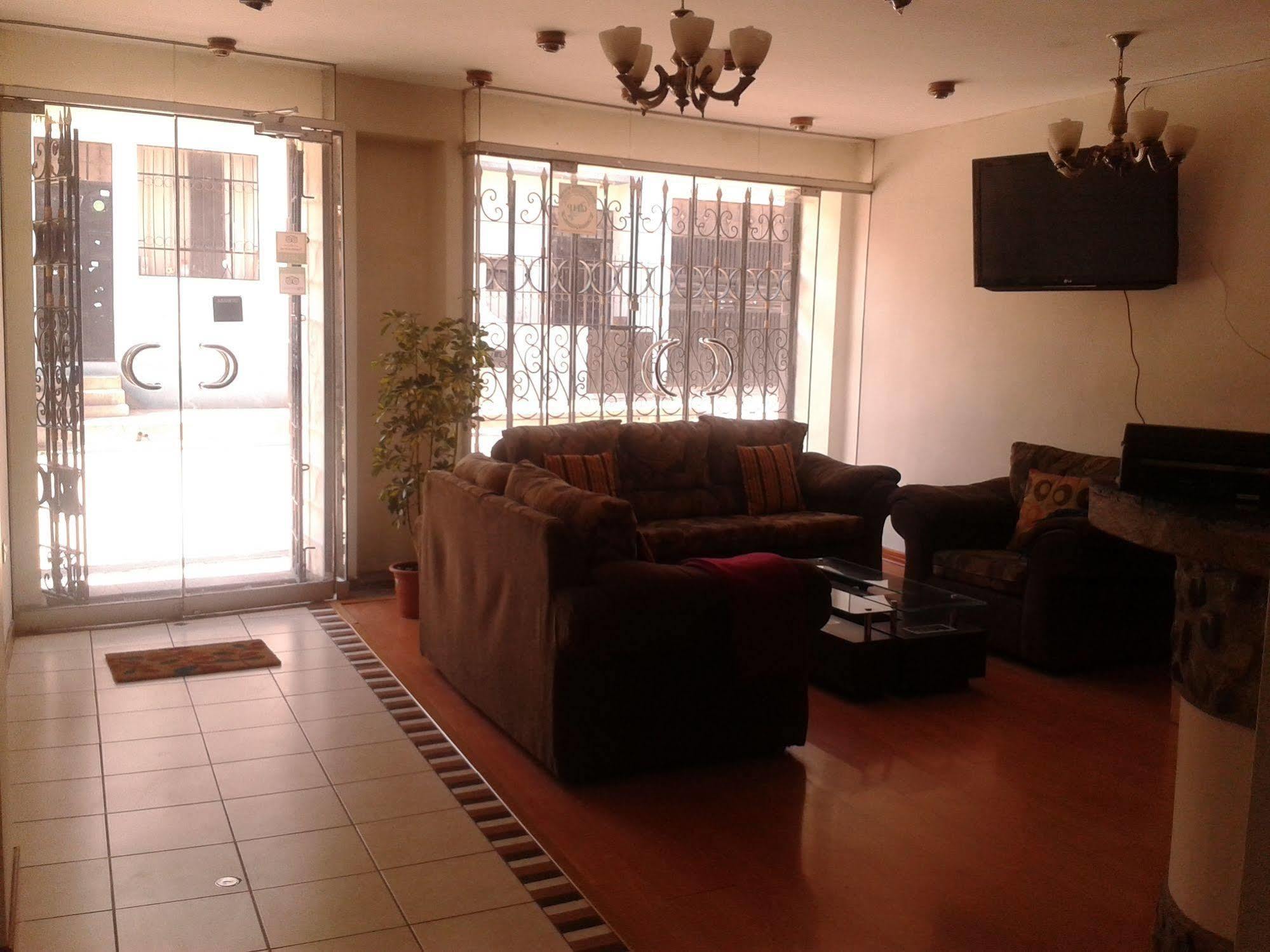 Manuelita House Bed & Breakfast Puno Exterior photo